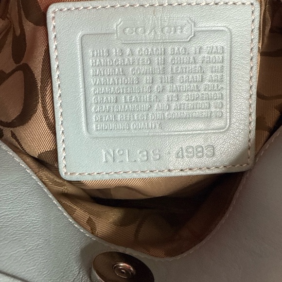 Coach Vtg Soho Soft Blue Leather Shoulder Hobo Bag 4983 Classic Purse 2003 Y2K - Picture 13 of 14